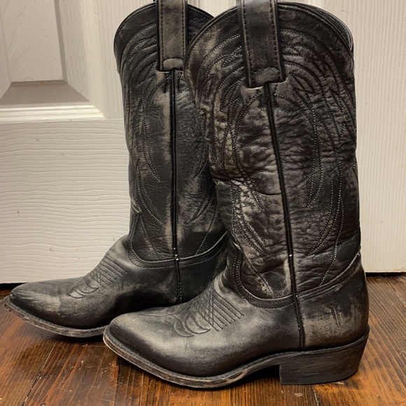 Frye black (worn) look / brand new w/o box cowboy boots - Picture 2 of 7